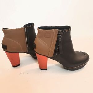 Sorel Two-tone Heeled Bootie with Accent Heel
